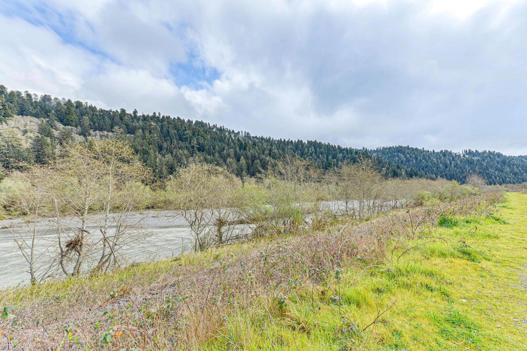 Cozy Norcal Cottage 2 Mi To Redwoods And Beaches! Orick Exterior photo